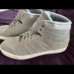 Adidas men’s Neo Label mid top